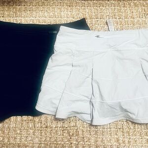 Lululemon Pacesetter Skirts (Black and White) with built in shorts - size 4